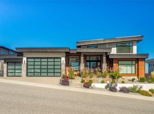 1016 Clarance Ave, Kelowna, BC V1W 5H4