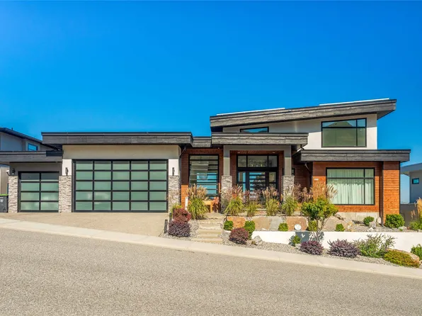 1016 Clarance Ave, Kelowna, BC V1W 5H4