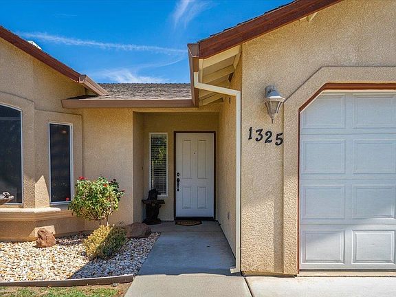 2nd image of 1325 Crosspoint Ct
