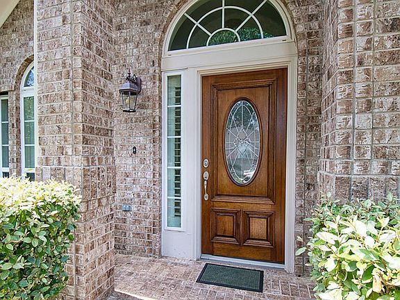 5th image of 5126 Hidden Brook Ln