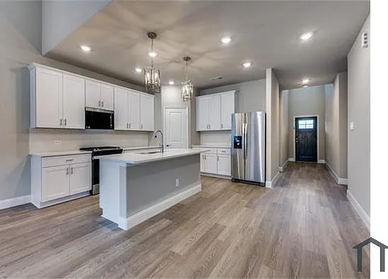 600 Midnight Oak Dr — Photo 13