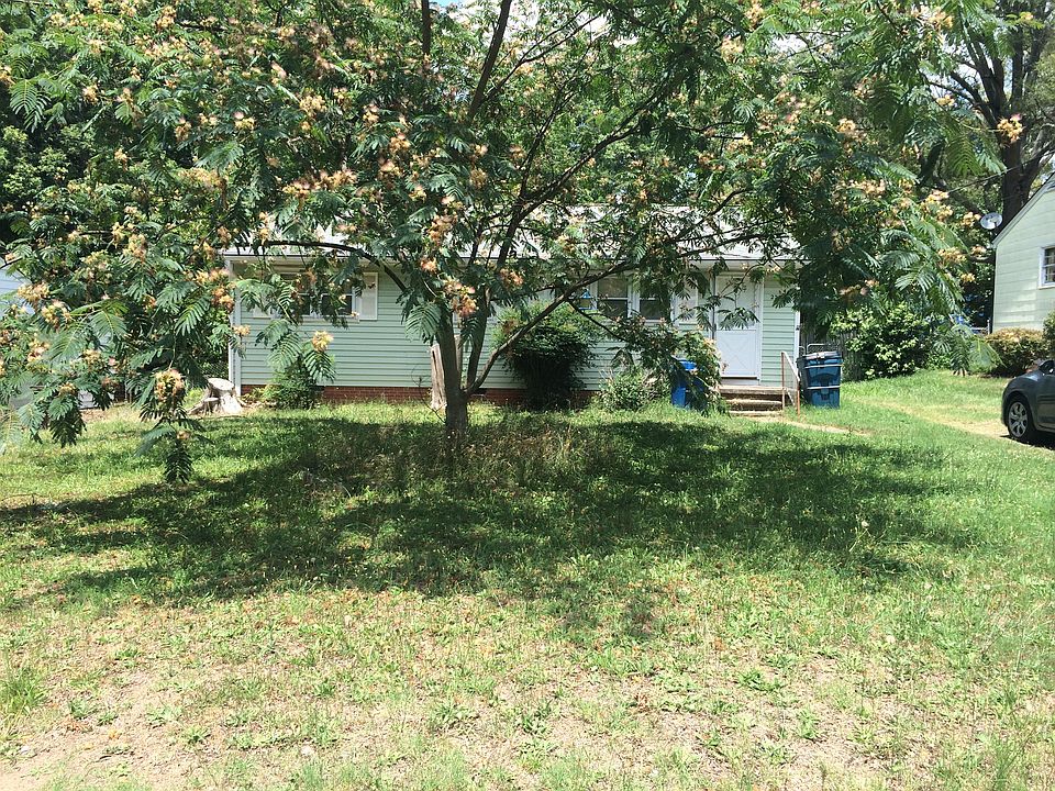 2nd image of 2211 Taylor St