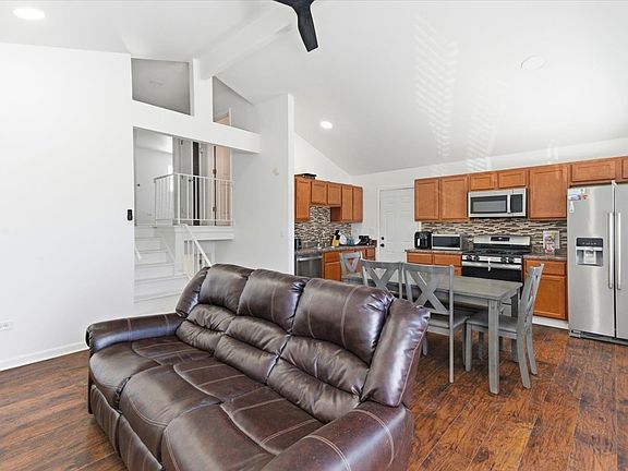 5th image of 1526 Ridgeway Ave