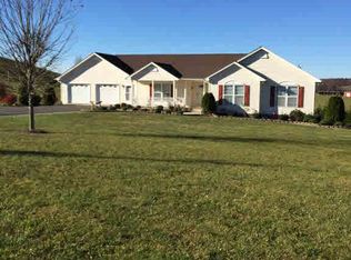 1075 Mountain View Rd, Meadows Of Dan, VA 24120