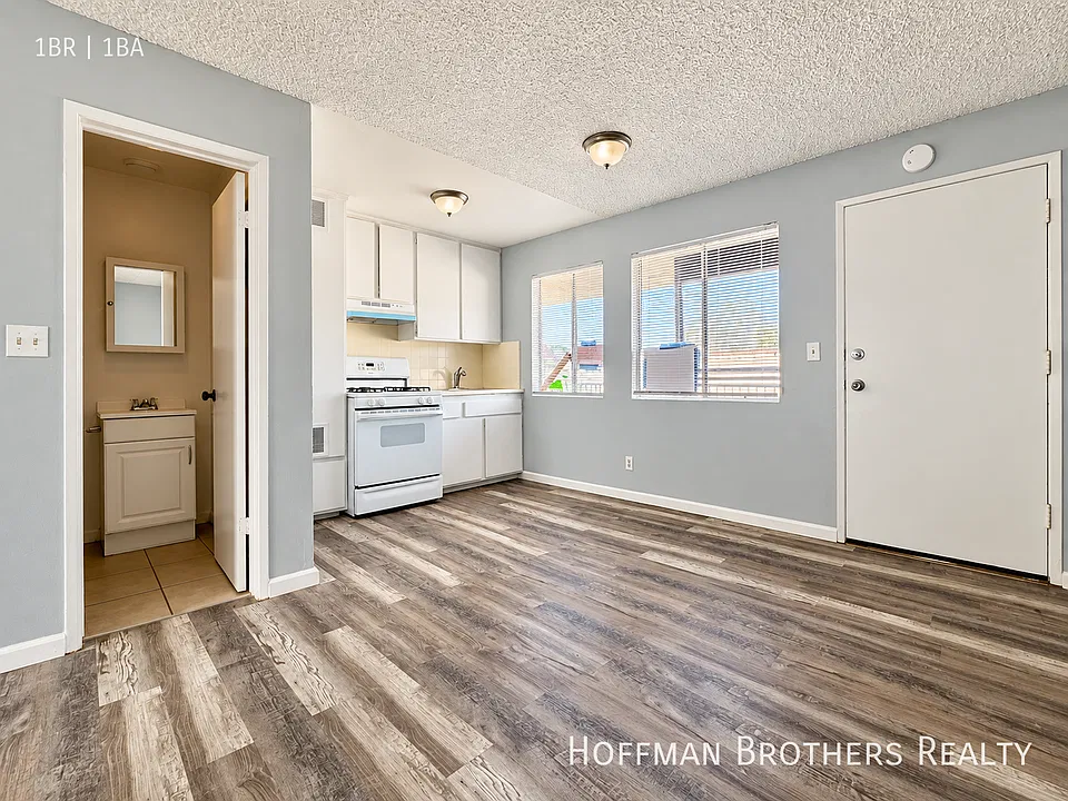 1425 Freeman Ave #3