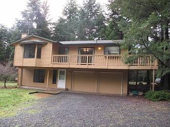 1st image of 20328 Robin Ln NE