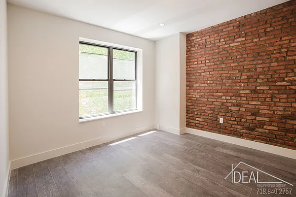 Rented by Ideal Properties Group | media 6