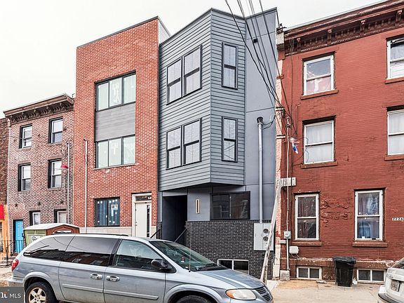 3rd image of 2224 N Howard St