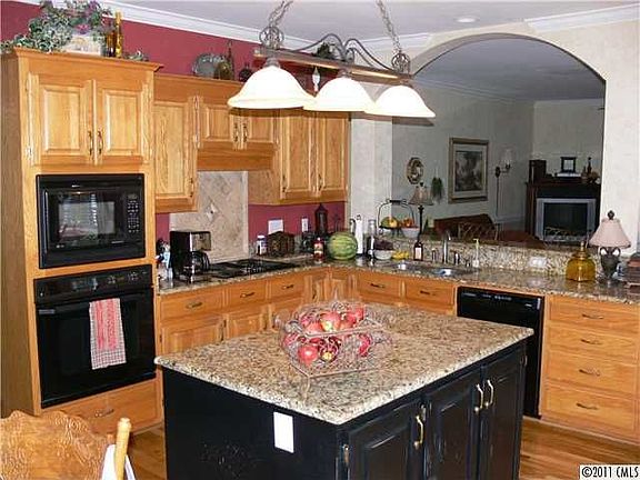 5th image of 9505 Millen Dr