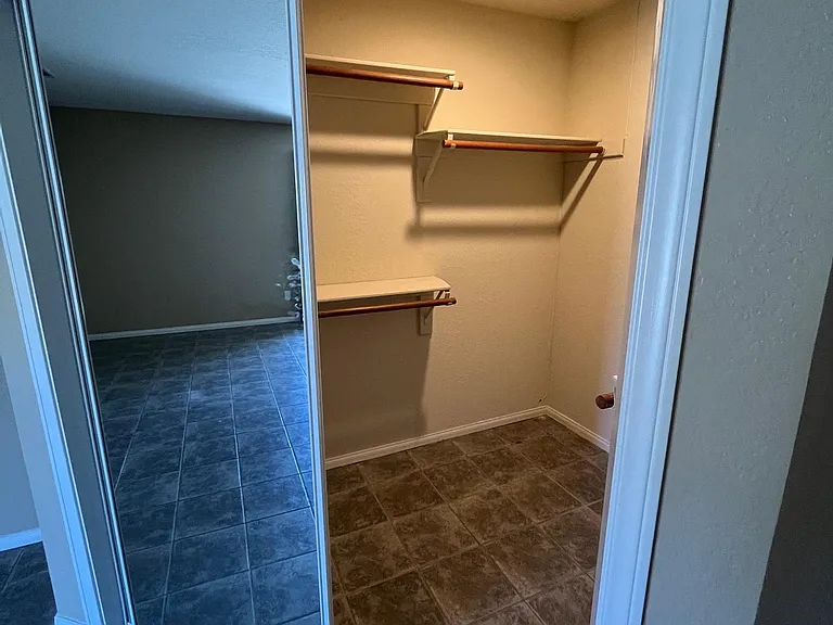 13210 Tamarisk Rd — Photo 12