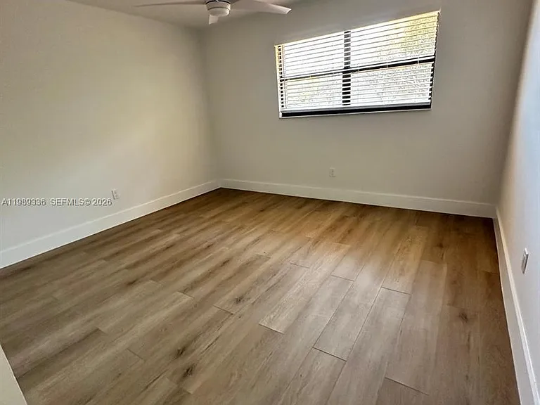 9102 SW 113th Place Cir E — Photo 13