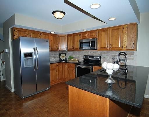 4th image of 125 Whittington Crse