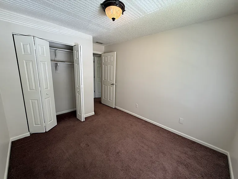 11710 Wesson Cir W — Photo 23