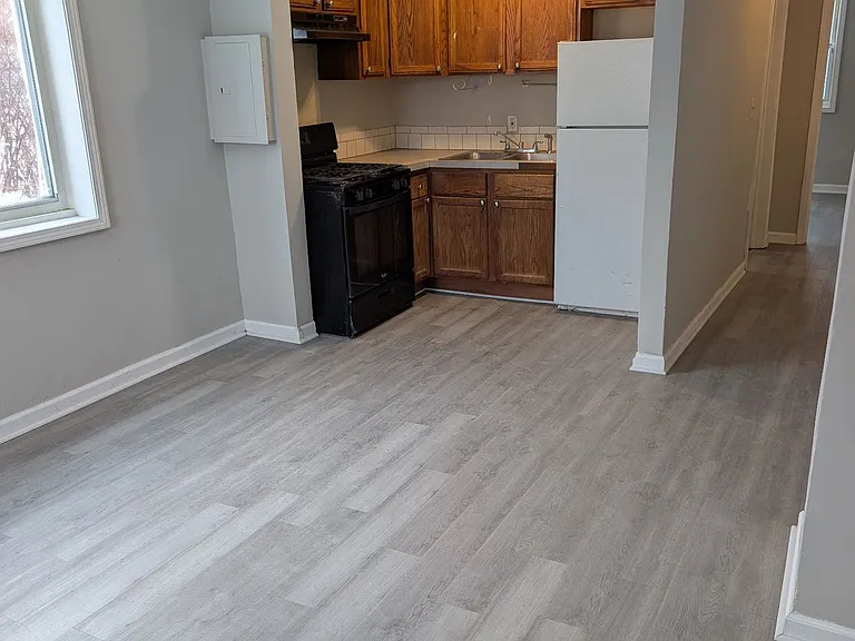 739 Harriet Ave #1 — Photo 1