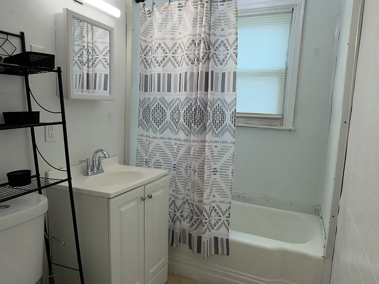 17 Spruce St #1 — Photo 10