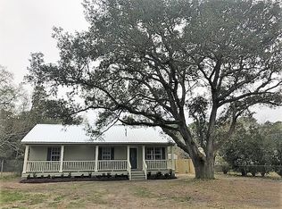 527 Main St, Ocean Springs, MS 39564