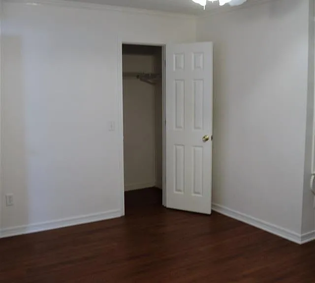 5726 Fair Oak Ln — Photo 18