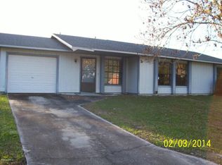 530 Wildmer Rd SW, Palm Bay, FL 32908