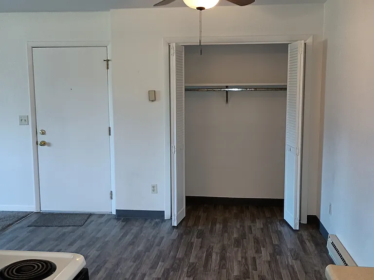 1316 S Beacon Blvd #2 — Photo 5