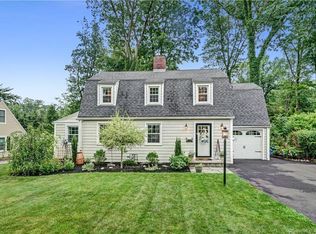 80 Knollwood Rd, North Haven, CT 06473