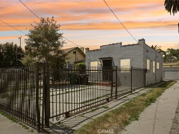 849 W 94th St, Los Angeles, CA 90044