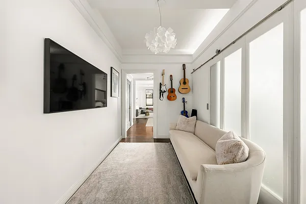 Sold by Compass | media 16