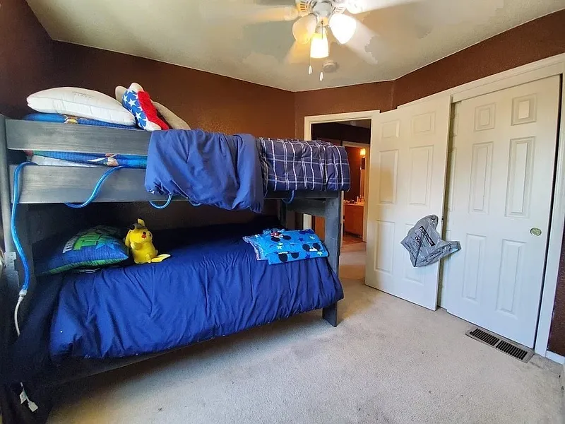 Thumbnail 11