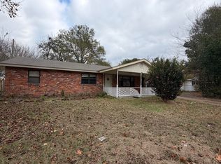 405 Springdale Dr, Columbus, MS 39702