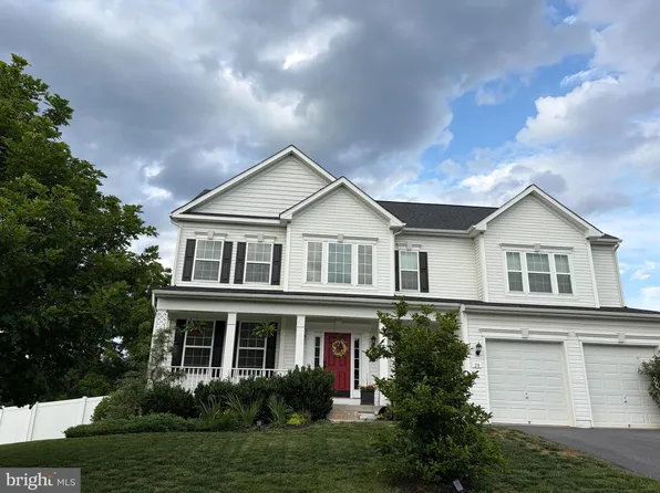 28 Stone River Ct, Harpers Ferry, WV 25425