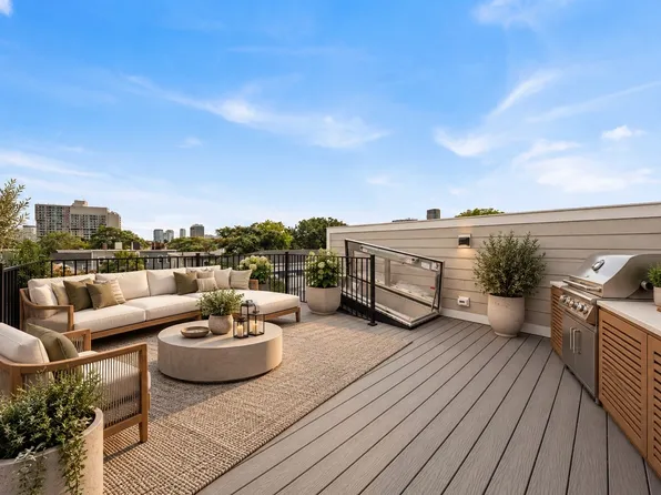 15 Hunting St #6, Cambridge, MA 02141