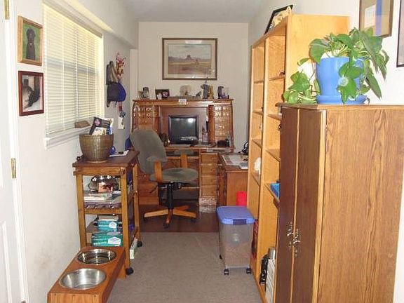 5th image of 1233 Rolling Hills Dr