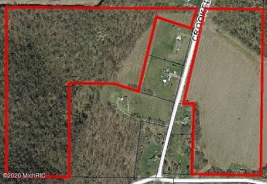 2nd image of 63399 Crooked Creek Rd