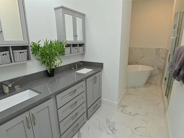 1117 W 16th St #C — Photo 35
