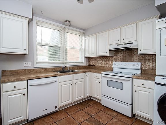 5th image of 1527 Americana Dr