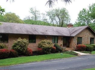 671 Kadar Dr, West Chester, PA 19382