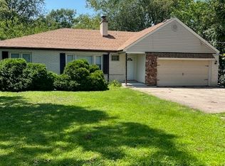 7740 S County Line Rd, Burr Ridge, IL 60527