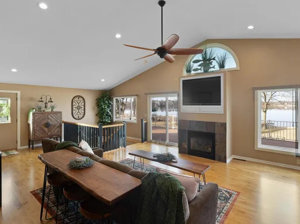 23118 E Martin Lake Dr NE, Stacy, MN 55079