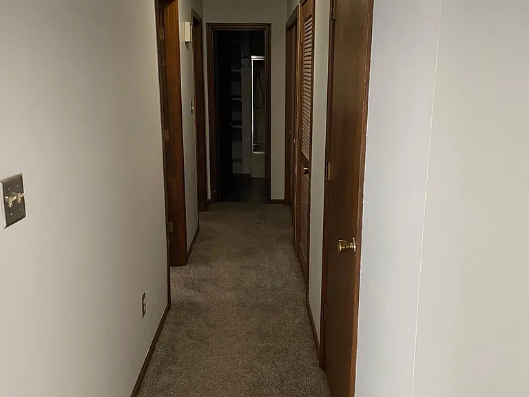 912 Missouri St — Photo 9