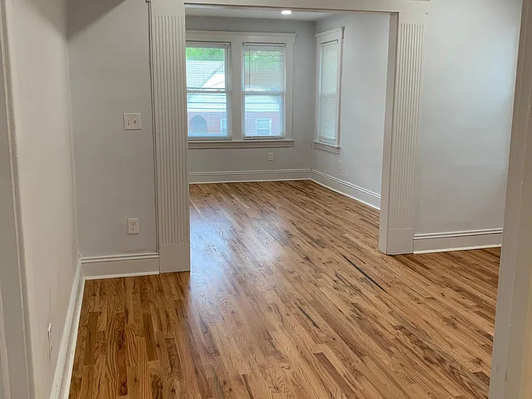 44-48 Hillcrest Rd #1 — Photo 4