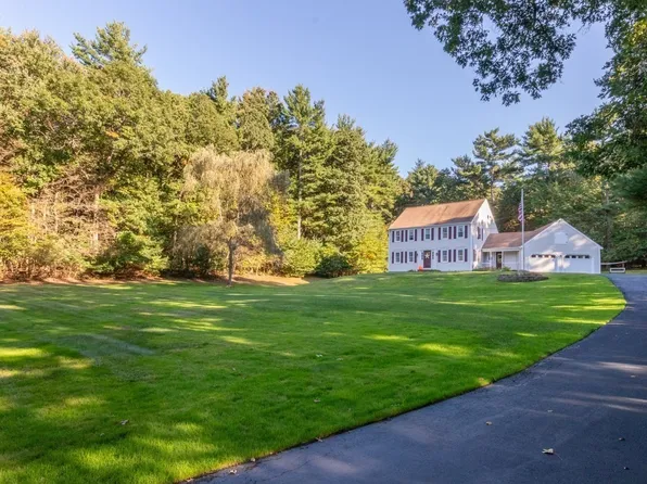 381 Pine St, Marshfield, MA 02050