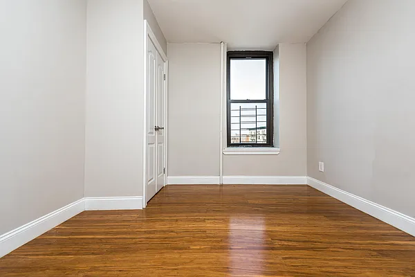 Rented by Nooklyn NYC LLC | media 28