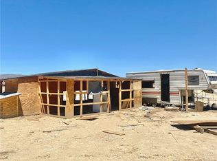 3 Lincoln Ave, Lucerne Valley, CA 92356