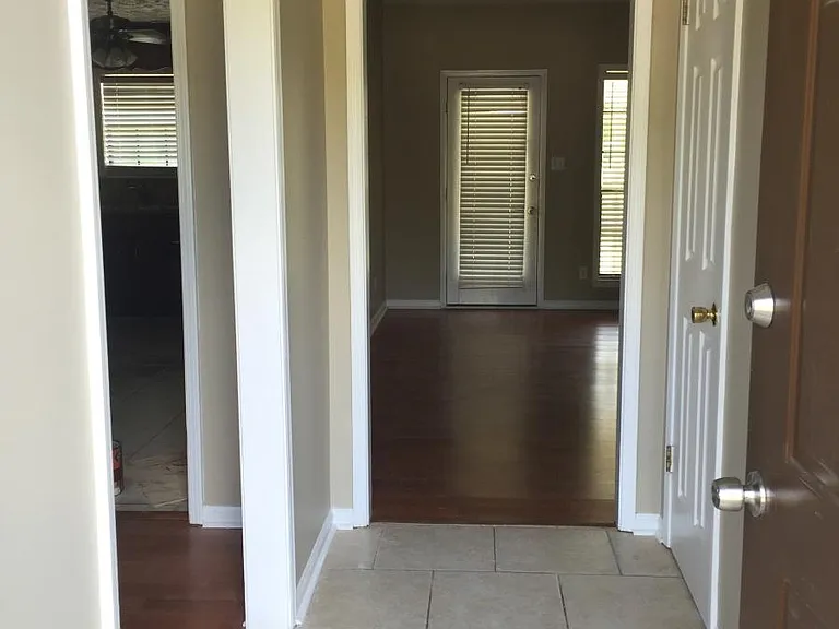 316 Avon Rd — Photo 10