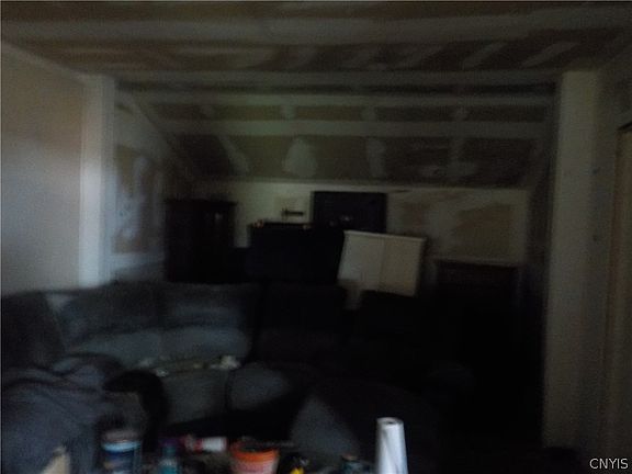 4th image of 420 Merrit Rd
