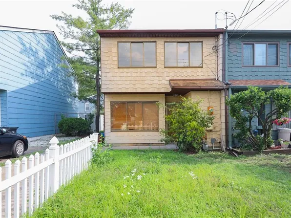176 Arlington Pl, Staten Island, NY 10303