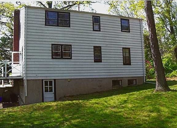 4th image of 16 Viking Ln