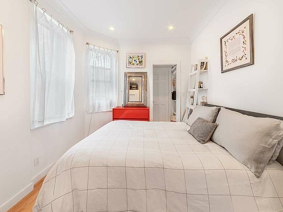 2nd image of 307 E 18th St #1E