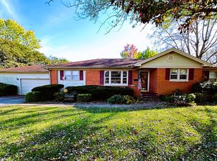 2741 Clinton Cir, Hopkinsville, KY 42240