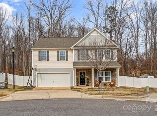 910 Mibbs Pl, Statesville, NC 28625