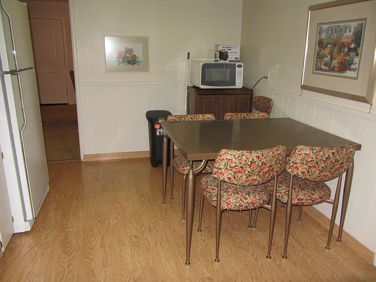 1220 W Mendocino Ave #1 — Photo 3